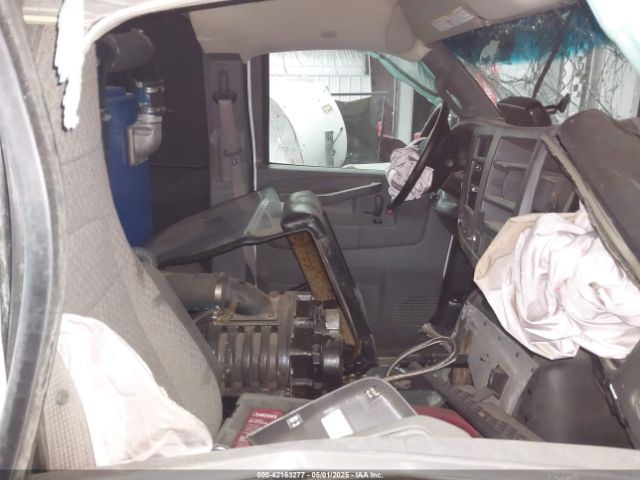 1GCWGBF77M1144909 Chevrolet Express Cargo Rwd 2500 Extended Wheelbase Wt