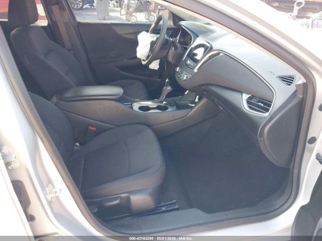 1G1ZC5ST7LF143704 Chevrolet Malibu Fwd 1fl