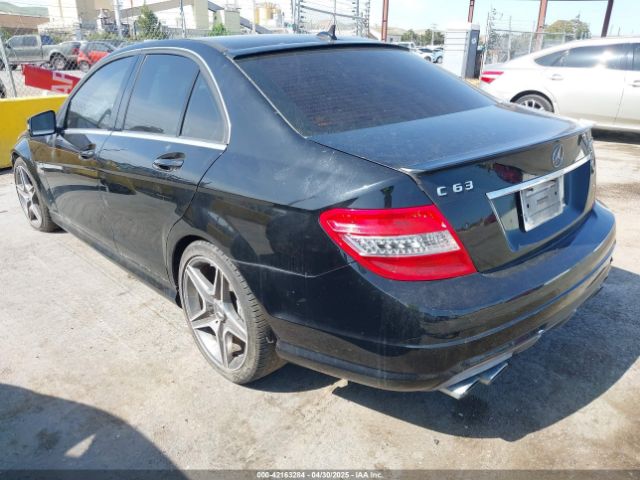 2010 MERCEDES-BENZ C 63 AMG WDDGF7HB9AF438001 Photo 2