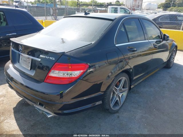 2010 MERCEDES-BENZ C 63 AMG WDDGF7HB9AF438001 Photo 3