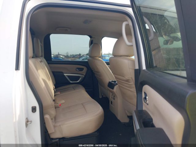 1N6BA1F49GN517586 Nissan Titan Xd Sl Diesel