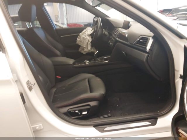 2016 BMW 328I WBA8E9G50GNT88223 Photo 4