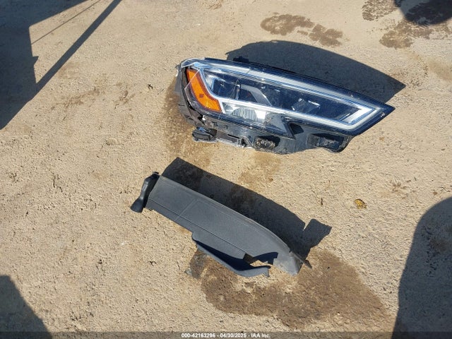 WUABWGFF4KA906650 Audi 2019