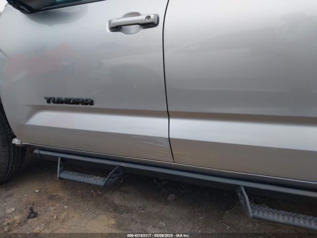 5TFLA5DB9RX195023 Toyota Tundra Sr5 4wd
