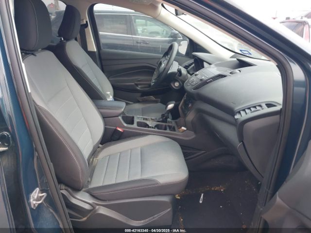 1FMCU0F77KUB57411 Ford ESCAPE S