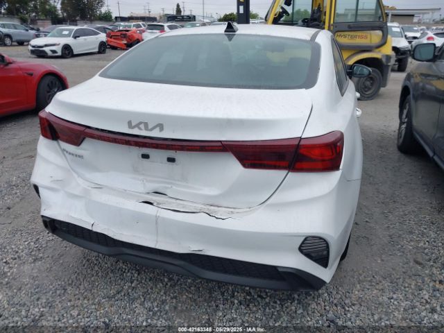 3KPF24AD5RE766243 KIA Forte Lxs