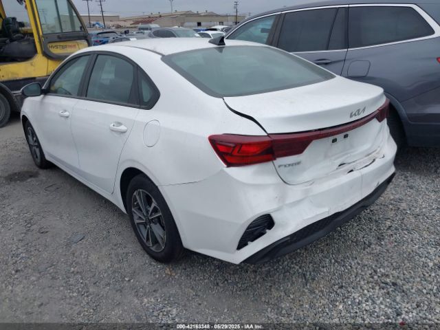 3KPF24AD5RE766243 KIA Forte Lxs