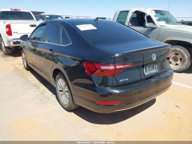 2020 VOLKSWAGEN JETTA 3VWCB7BU9LM059871 Photo 2