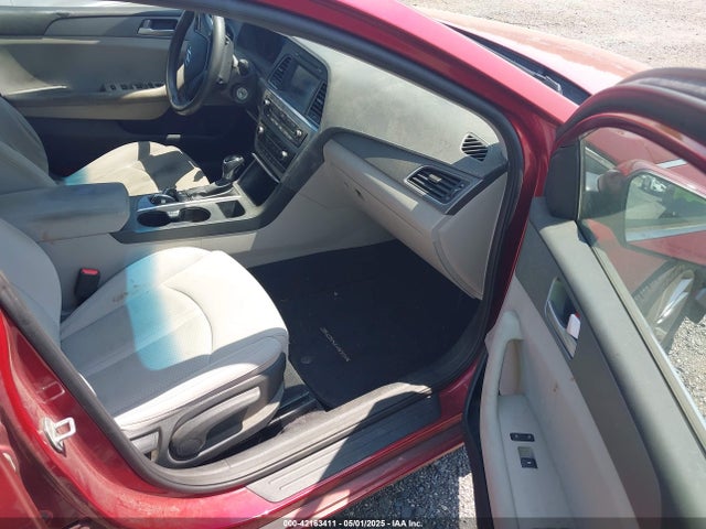 5NPE24AF0GH426827 Hyundai SONATA SE