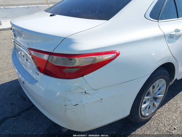 4T1BF1FK3HU776127 Toyota CAMRY LE