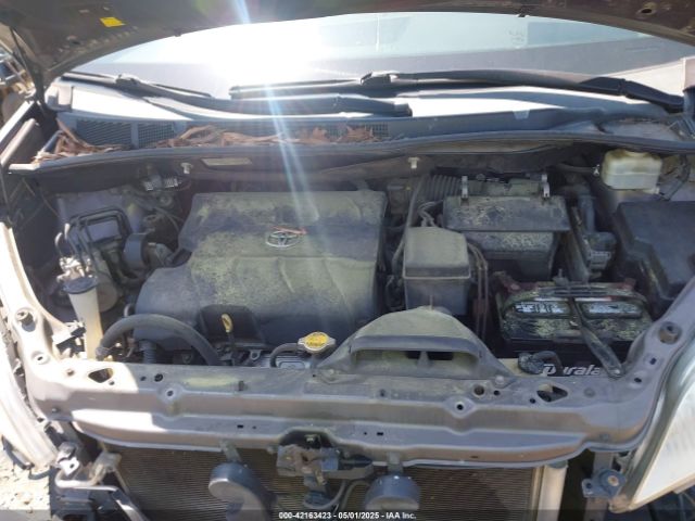 5TDYK3DC2FS659691 Toyota Sienna Xle Premium 8 Passenger