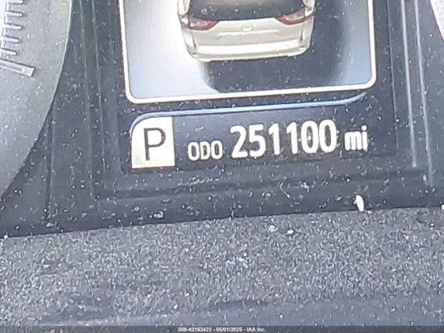 5TDYK3DC2FS659691 Toyota Sienna Xle Premium 8 Passenger