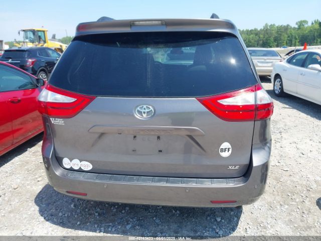 5TDYK3DC2FS659691 Toyota Sienna Xle Premium 8 Passenger