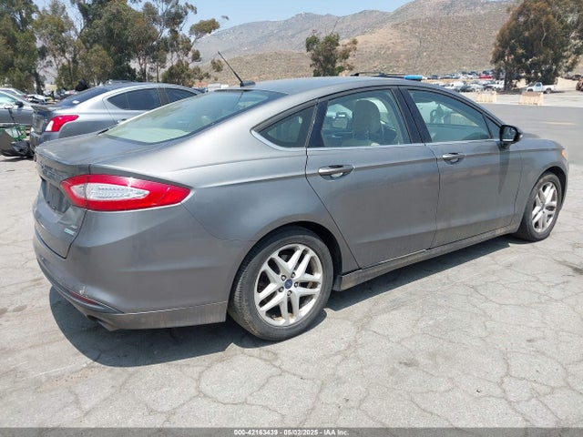 3FA6P0HD4ER299227 Ford FUSION SE