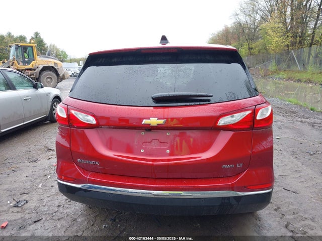 2GNAXSEV8J6304774 Chevrolet EQUINOX LT