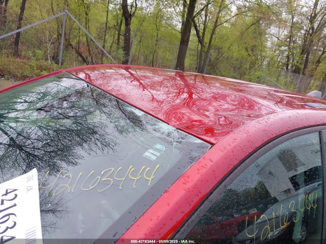 2GNAXSEV8J6304774 Chevrolet EQUINOX LT