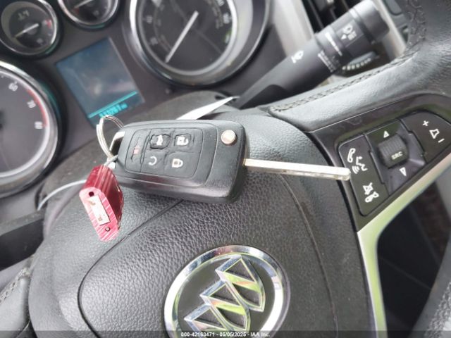 1G4PP5SK1E4106538 Buick Verano