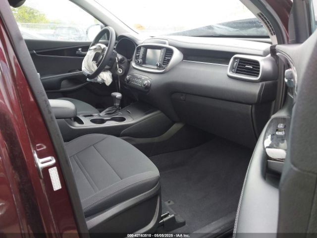 5XYPG4A35KG576447 KIA Sorento 2.4l Lx
