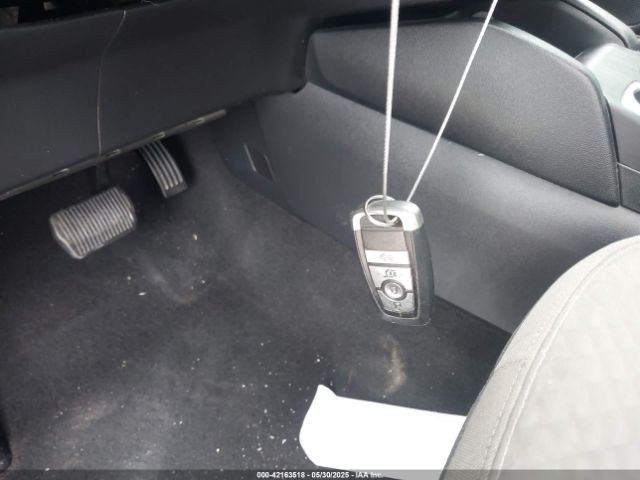2021 FORD ESCAPE 1FMCU0G6XMUA26997 Photo 10