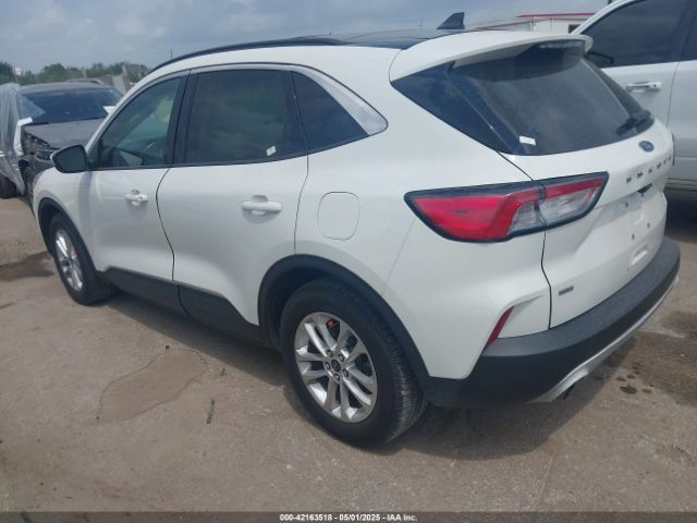 2021 FORD ESCAPE 1FMCU0G6XMUA26997 Photo 2