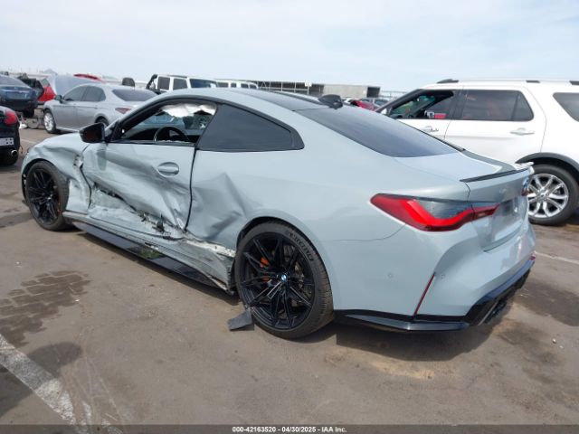 2021 BMW M4 WBS33AZ03MCH04805 Photo 2