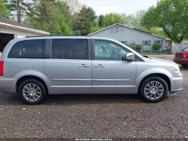 2C4RC1CG7ER201727 Chrysler Town & Country Touring-l