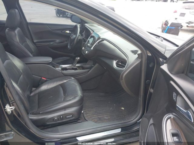 1G1ZH5SX4GF330473 Chevrolet Malibu Premier