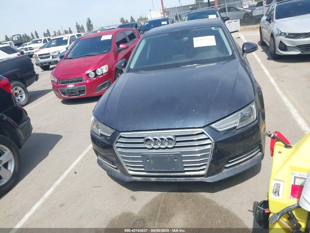 WAUGNAF47HN001156 Audi A4 2.0t Premium