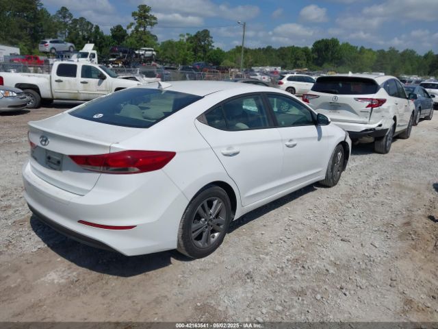 5NPD84LF0HH123720 Hyundai ELANTRA SE
