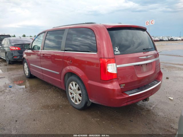 2015 CHRYSLER TOWN & COUNTRY 2C4RC1BG7FR706802 Photo 2