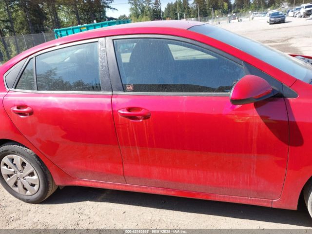 3KPA24AB1JE067429 KIA RIO S
