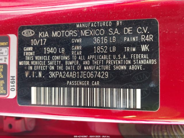 3KPA24AB1JE067429 KIA RIO S