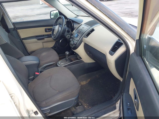 42163602 :رقم المزاد ، KNDJT2A24A7137264 vin ، 2010 Kia Soul ! مزاد بيع