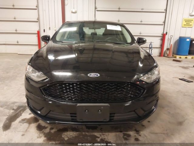 3FA6P0LUXHR301333 Ford Fusion Hybrid Se