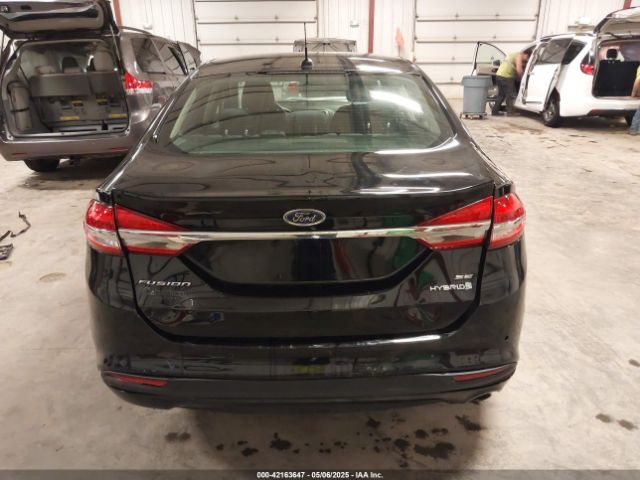 3FA6P0LUXHR301333 Ford Fusion Hybrid Se