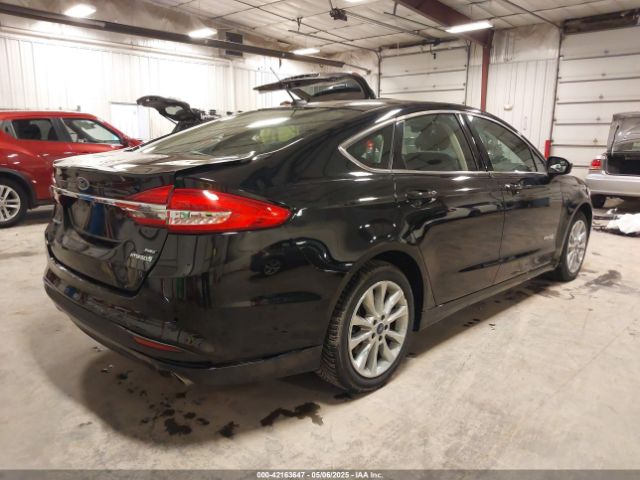 3FA6P0LUXHR301333 Ford Fusion Hybrid Se