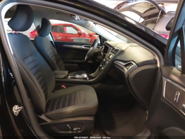 3FA6P0LUXHR301333 Ford Fusion Hybrid Se
