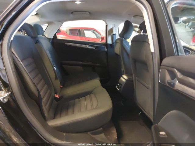 3FA6P0LUXHR301333 Ford Fusion Hybrid Se
