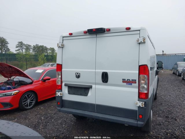 3C6TRVNG1FE517742 RAM Promaster 1500 Low Roof
