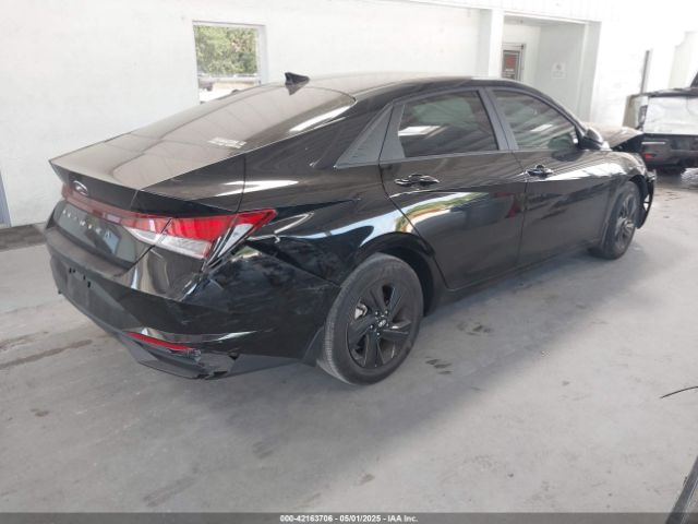 KMHLM4AG2PU539271 Hyundai ELANTRA SEL