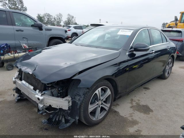 WDDZF4JB0KA639270 Mercedes-Benz E 300