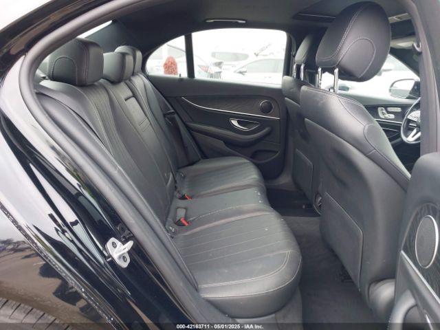 WDDZF4JB0KA639270 Mercedes-Benz E 300