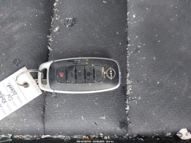 5N1BT3BB9RC738547 Nissan Rogue