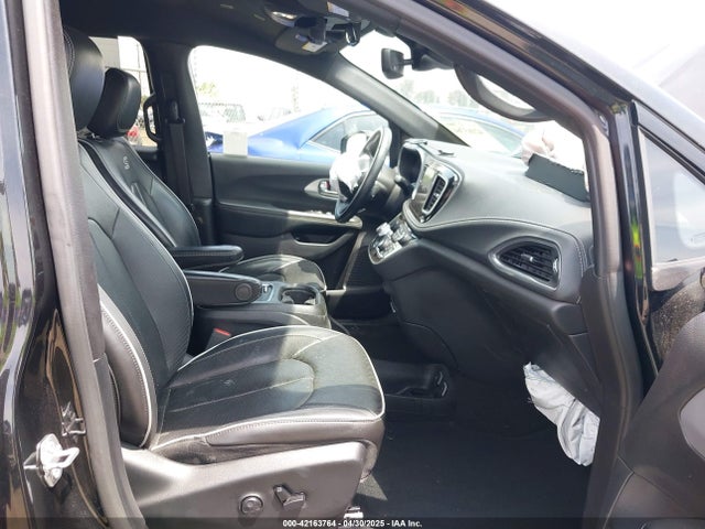 Chrysler Pacifica Hybrid Limited 2020 2C4RC1N70LR199426 Image 5