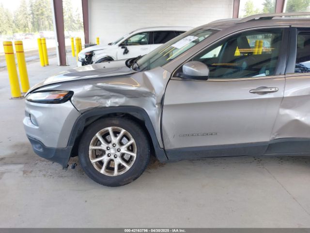 1C4PJLLB9JD573435 Jeep Cherokee Latitude Plus Fwd