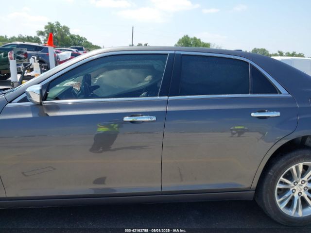 2C3CCAEG7HH565129 Chrysler 300