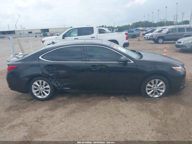 JTHBW1GG3E2049722 Lexus ES 300H