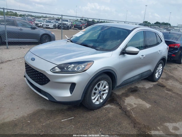 Ford ESCAPE SE 2020 1FMCU0G64LUA32826 Image 2