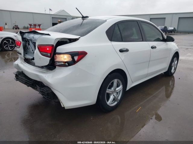 3KPA24AB2JE125564 KIA RIO LX