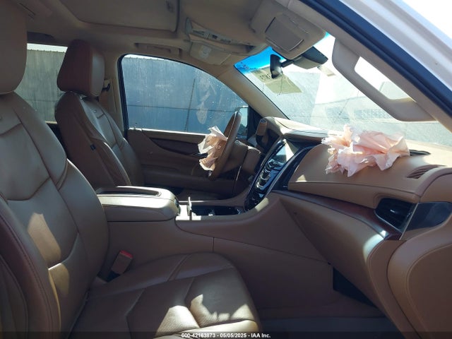 2016 CADILLAC ESCALADE 1GYS4DKJ2GR166143 Photo 4